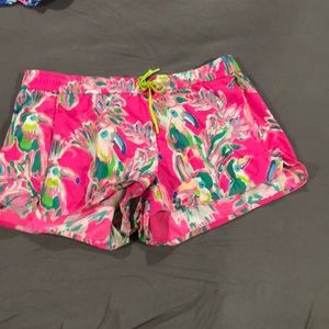 Lilly Pulitzer nylon swim shorts medium